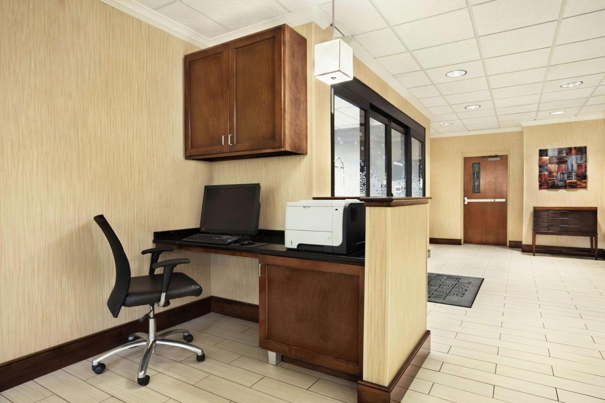 Hampton Inn Richmond/Ashland Kültér fotó