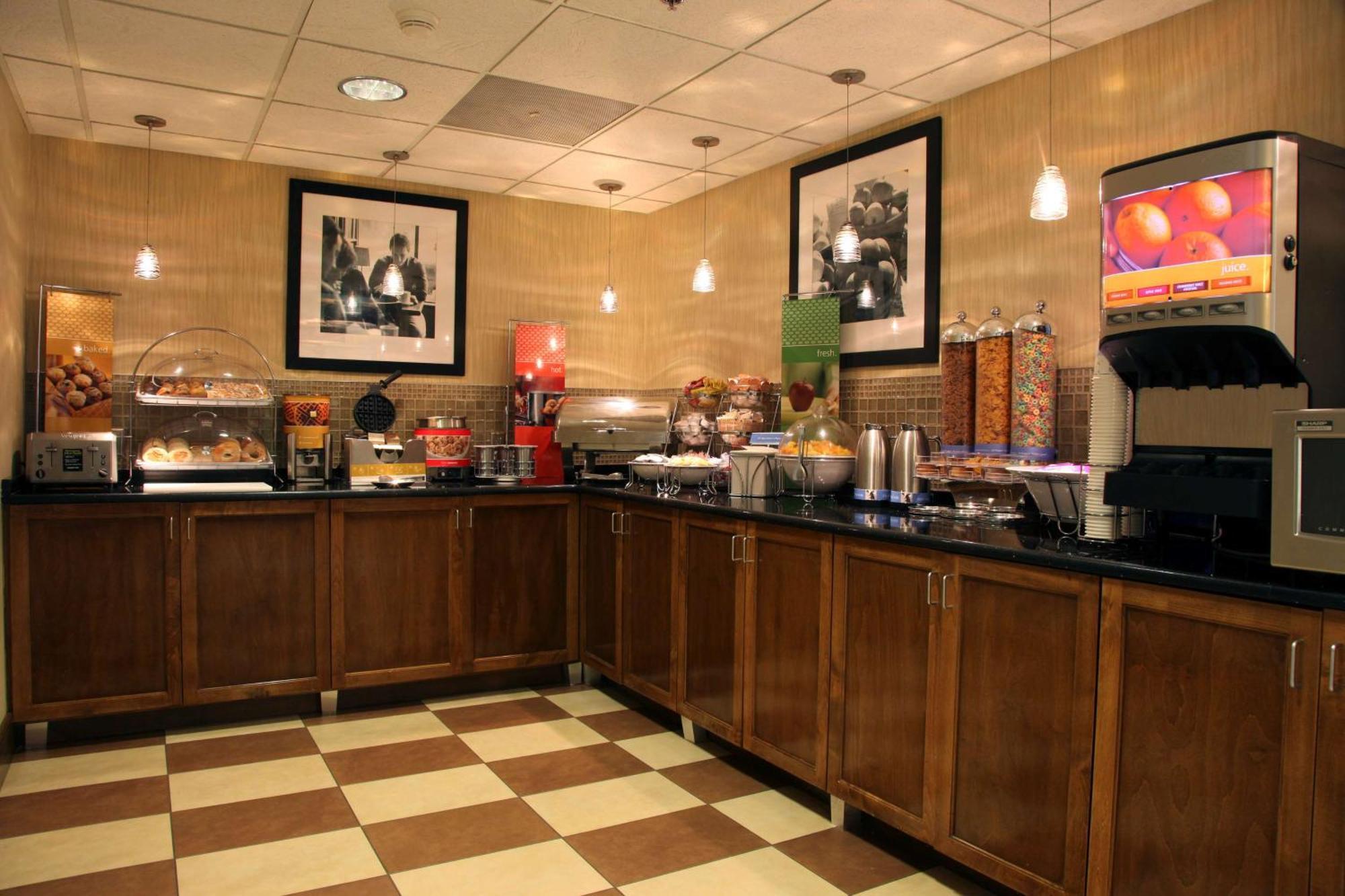 Hampton Inn Richmond/Ashland Kültér fotó